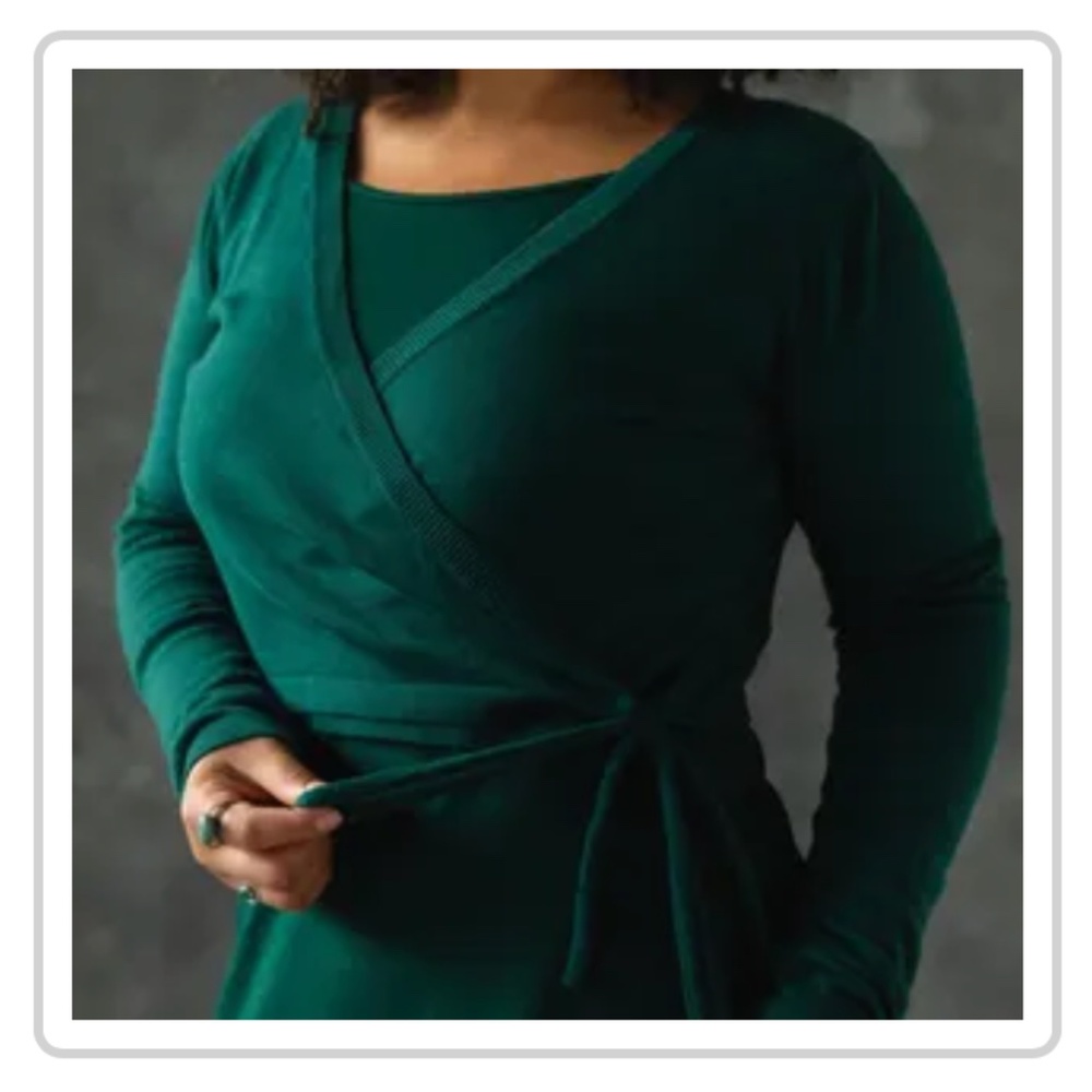 Women’s Dark Green Wrap-Style Long Sleeve Top